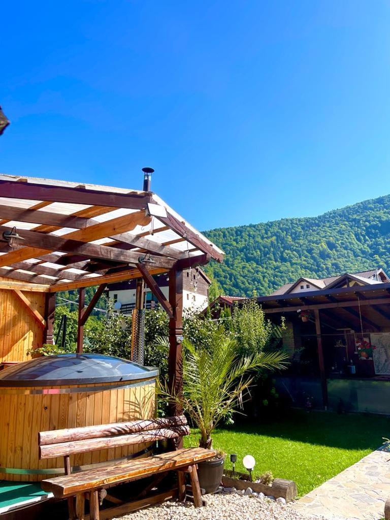 Amandra Chalet سِنايا المظهر الخارجي الصورة